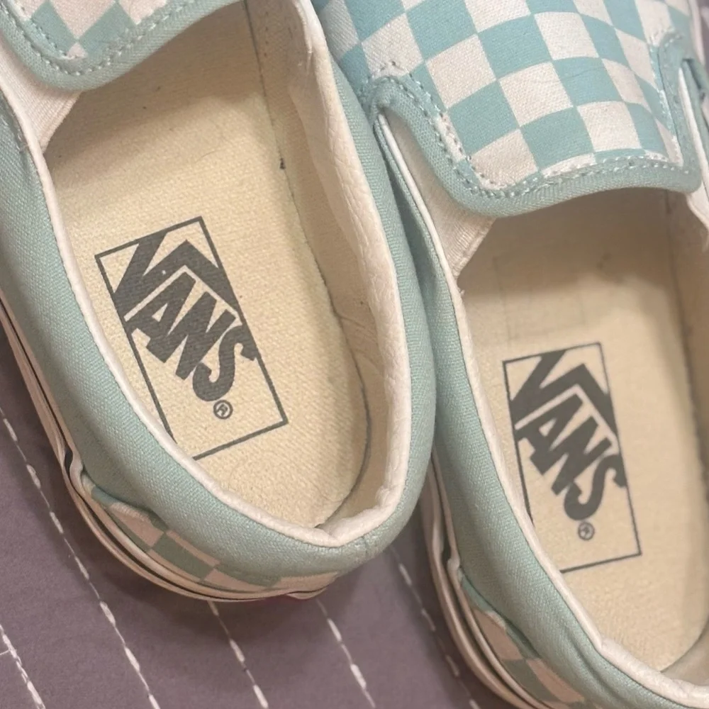 Vans Aqua Checkered Slip-On Shoes - Size 8 Women's - Picture 12 of 15